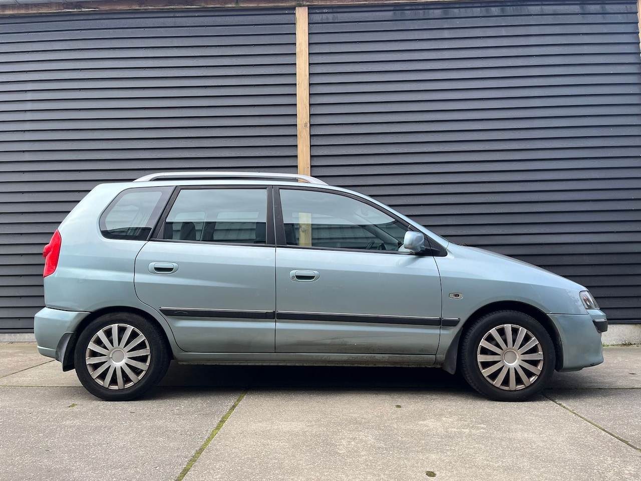 Mitsubishi Space Star - 1.6 Inform Silver