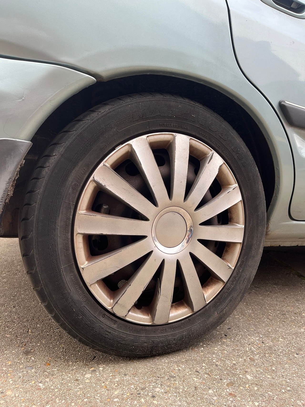 Mitsubishi Space Star - 1.6 Inform Silver