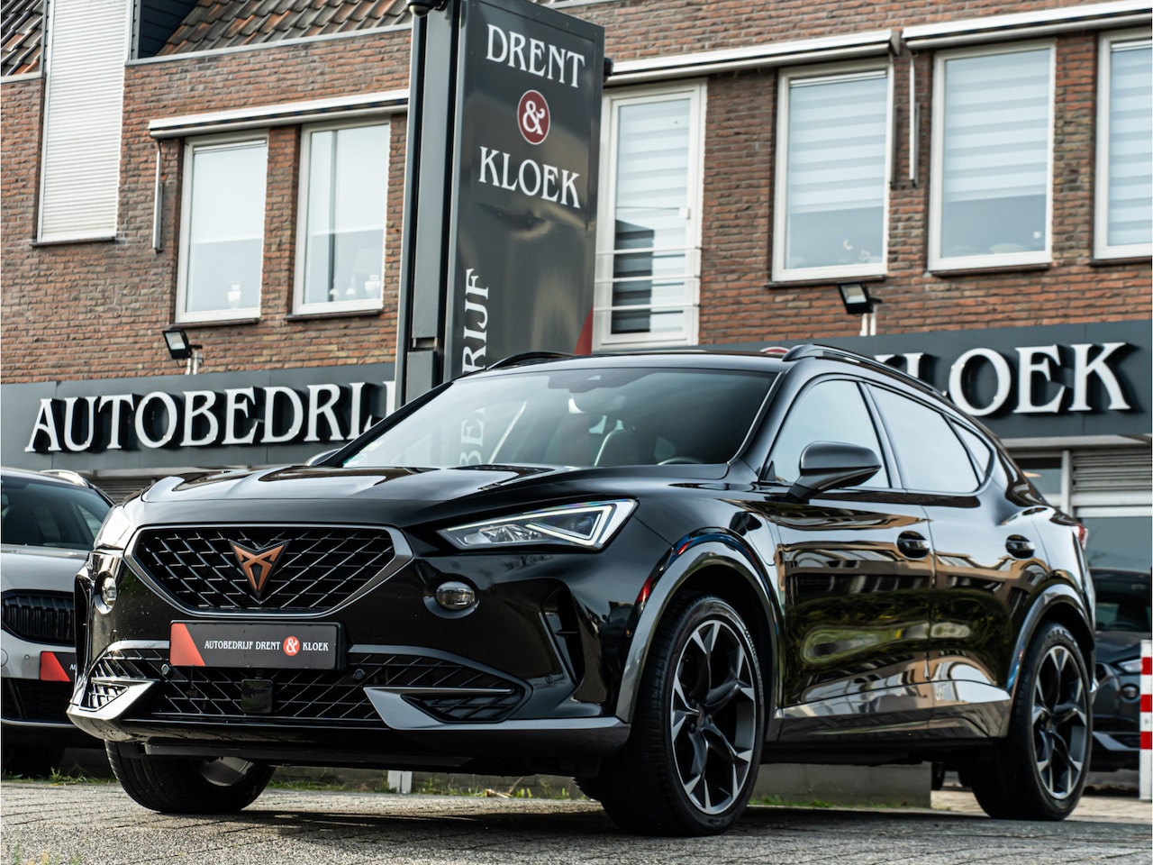 CUPRA Formentor - 1.4 e-Hybrid VZ Performance SCHAALSTOELEN CAMERA 19 INCH BLACK OPTIC - AutoWereld.nl