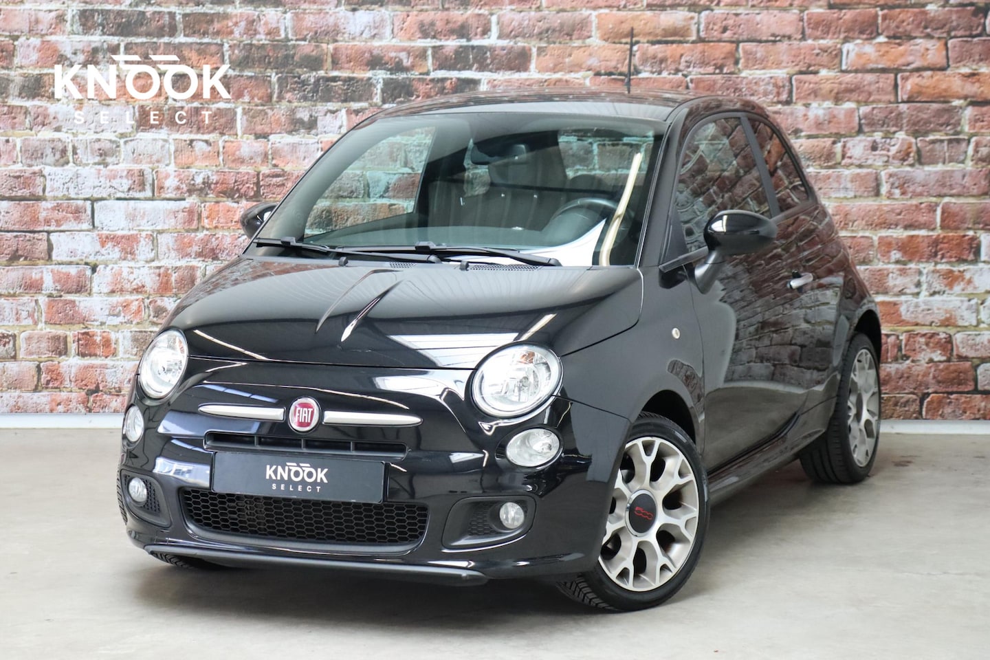 Fiat 500 - 1.2 500S / Climate Control / 16 Inch / Sportstoelen / Parkeersensoren / Audio / Bluetooth - AutoWereld.nl