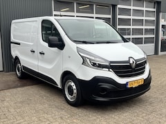 Renault Trafic - 2.0 dCi 120 L1H1 120pk Airco Cruise controle 3-Persoons Telefoonverbinding Parkeersensoren