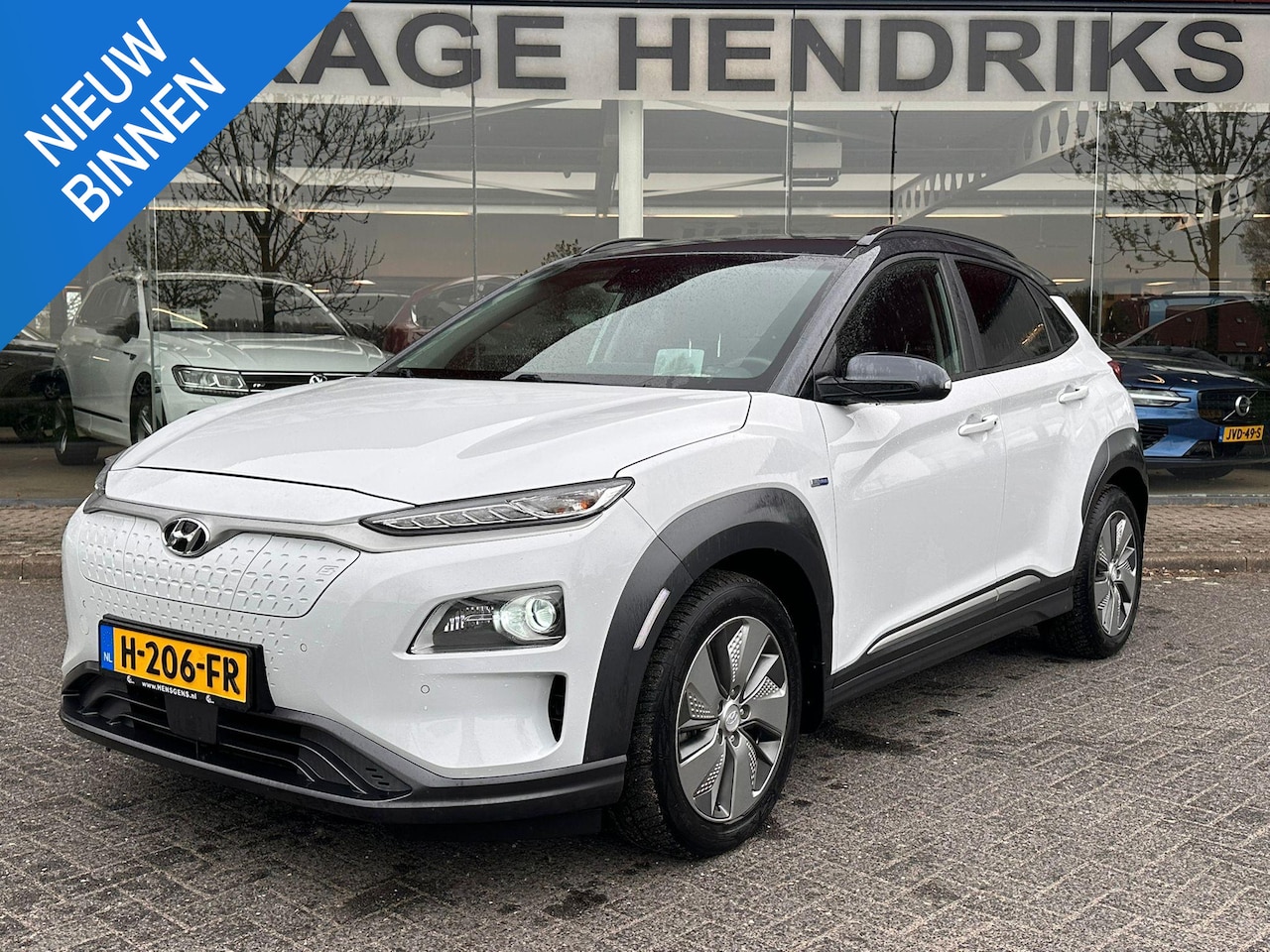 Hyundai Kona Electric - EV Fashion 64 kWh | SOH: 95,5% | Full LED | Blindspot | Elektr Stoelen | Two Tone White  - - AutoWereld.nl