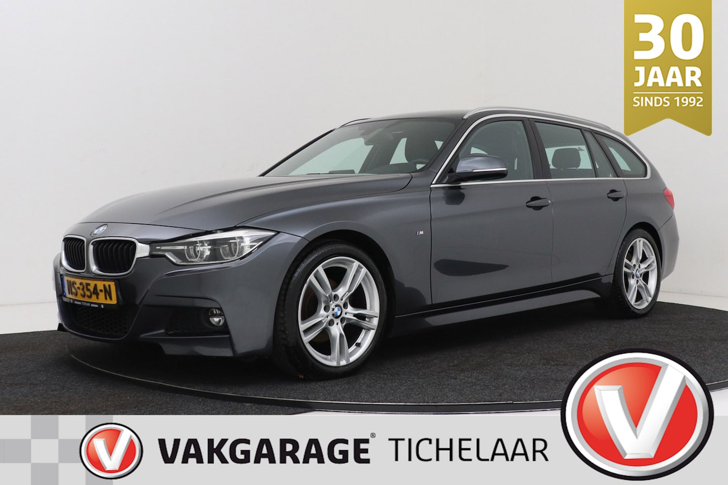 BMW 3-serie Touring - 320i Centennial High Executive M-Sport | Afneembare Trekhaak | Org NL | Dealer Ond. | Keyl - AutoWereld.nl