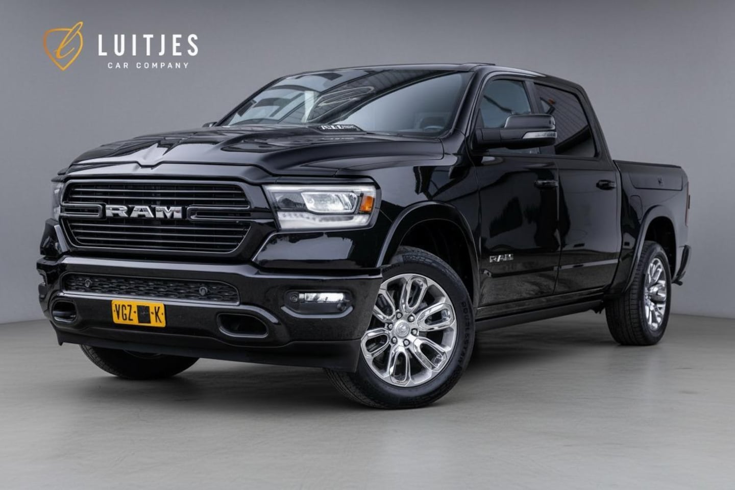 Dodge Ram 1500 - 5.7L V8 4x4 Laramie I Pano-dak I H&K I Luchtvering I 360° I Prins-LPG I ACC I Elek.-Sideba - AutoWereld.nl