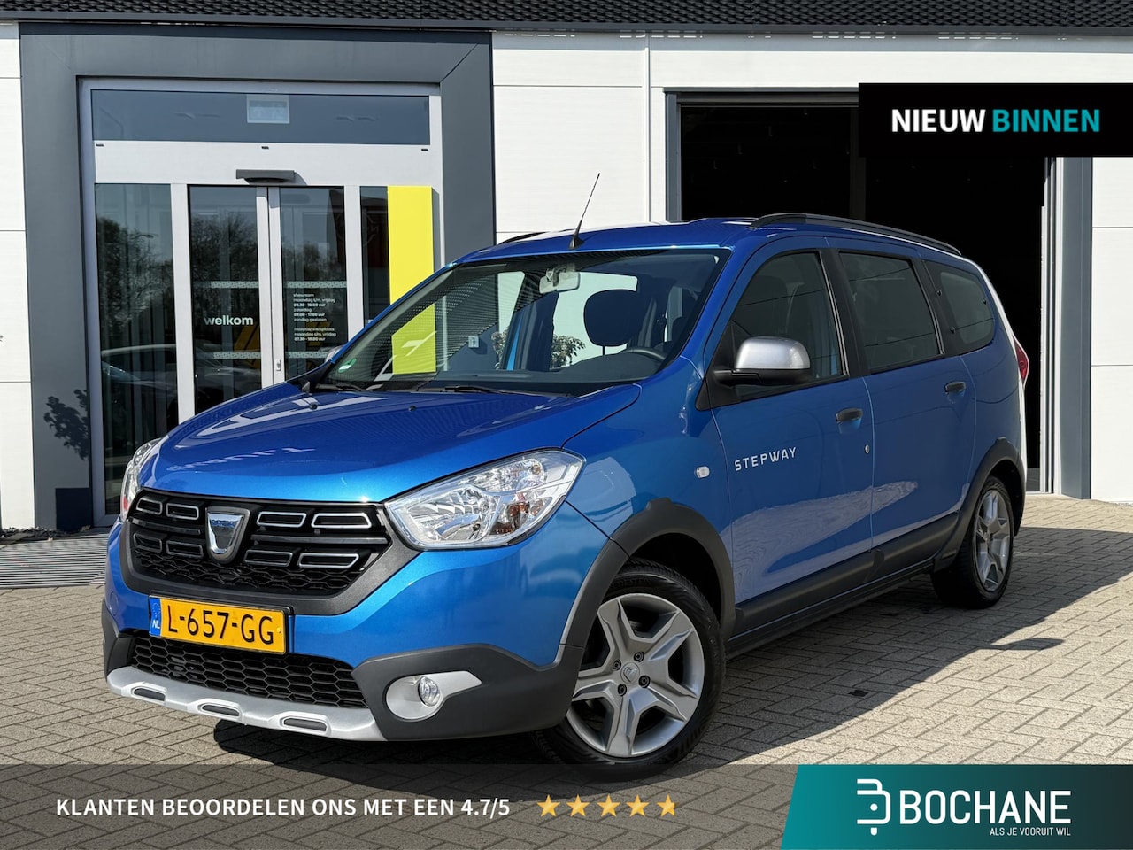 Dacia Lodgy - 1.3 TCe Stepway 7p | Achteruitrijcamera | Trekhaak | Navigatie | Cruise Control | - AutoWereld.nl