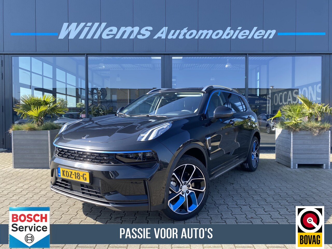 Lynk & Co 01 - 1.5 App Connect , 360' Camera , Panoramadak - AutoWereld.nl