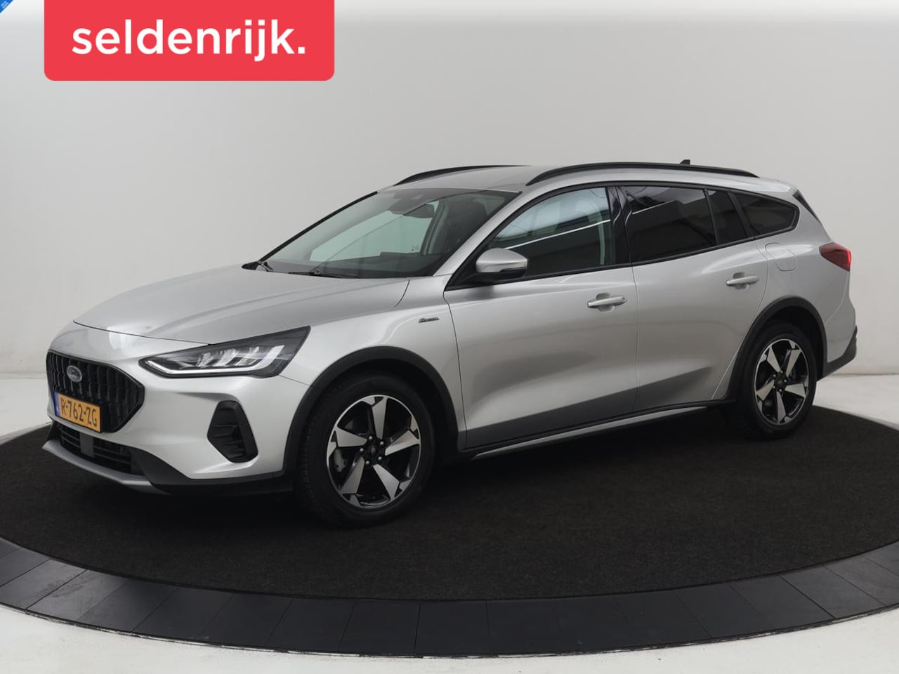 Ford Focus - 1.0 EcoBoost Hybrid Active X | Carplay | Navigatie | Full LED | Keyless | DAB | Digital Co - AutoWereld.nl