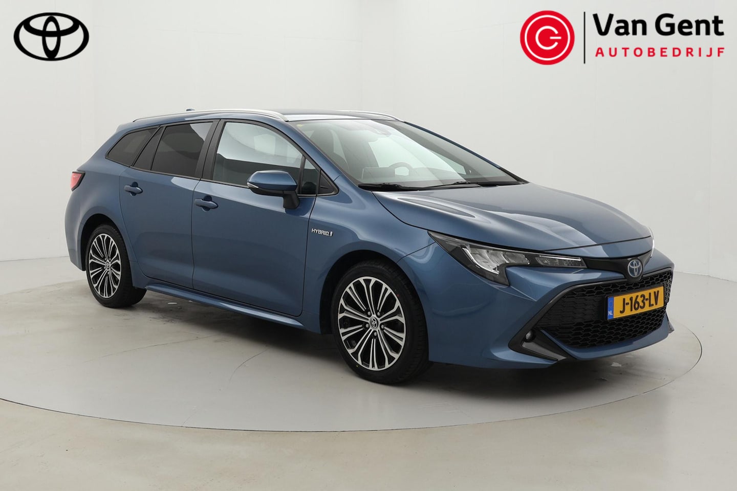 Toyota Corolla Touring Sports - 1.8 Hybrid Dynamic | Apple Carplay / Android Auto | Stoelverwarming | Keyless | Adaptive C - AutoWereld.nl