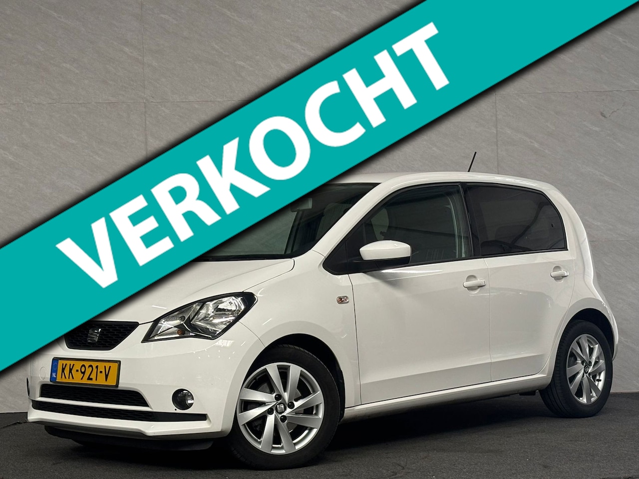 SEAT Mii - 1.0 Sport Connect Navi Cruise Seat sound Airco - AutoWereld.nl