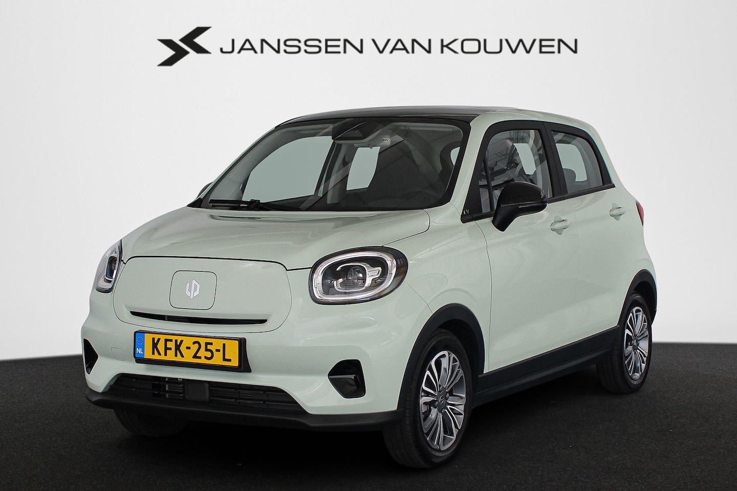 Leapmotor T03 - Design 37.3 kWh Design 37.3 kWh - AutoWereld.nl