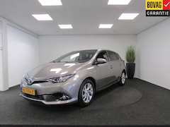 Toyota Auris - 1.8 Hybrid I Achteruitrijcamera I Navigatie I BOVAG-Garantie I