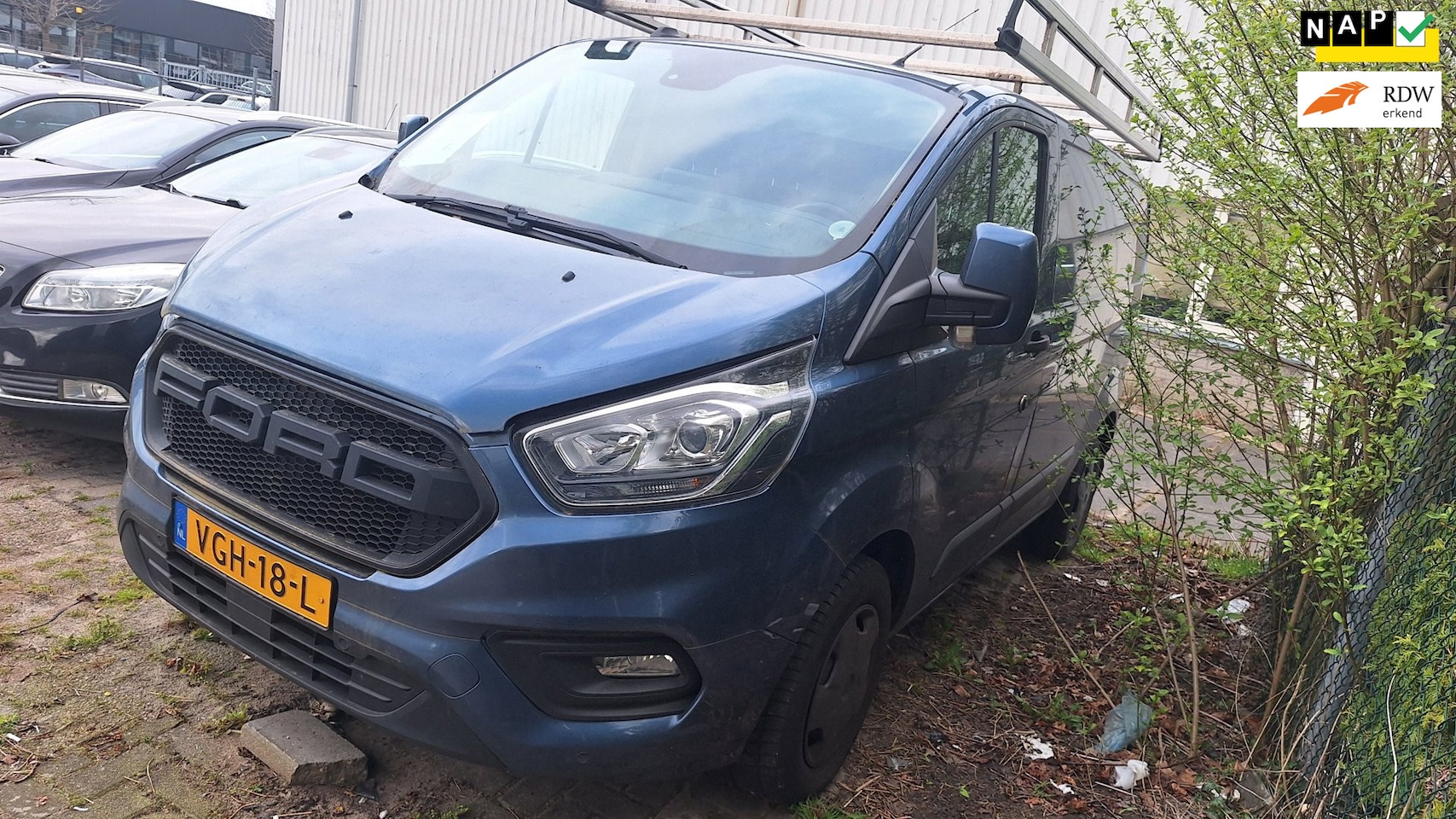 Ford Transit Custom - 280 2.0 TDCI L1H1 Trend 280 2.0 TDCI L1H1 Trend ( motor defect) - AutoWereld.nl