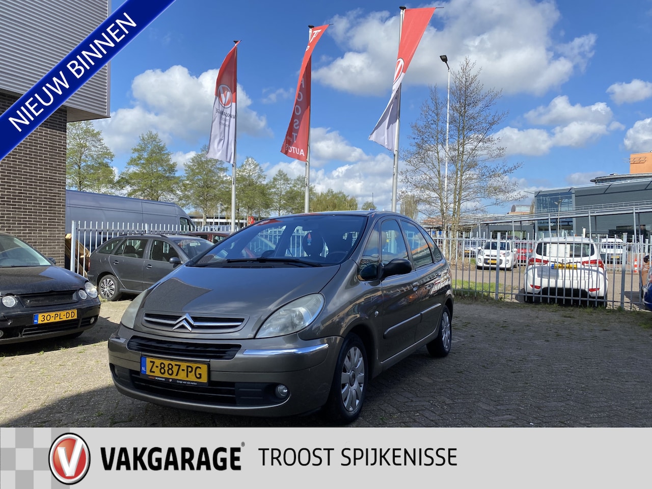 Citroën Xsara Picasso - 1.6i-16V Image 1.6i-16V Image,Climate&Cruisecontrol,Elektrischpakket,Trekhaak,Achteruitrijsensoren - AutoWereld.nl