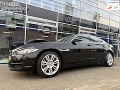 Jaguar XE - 2.0t AWD Portfolio