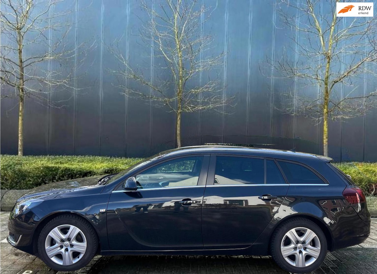 Opel Insignia Sports Tourer - 1.4 T EcoFLEX Business+ - AutoWereld.nl