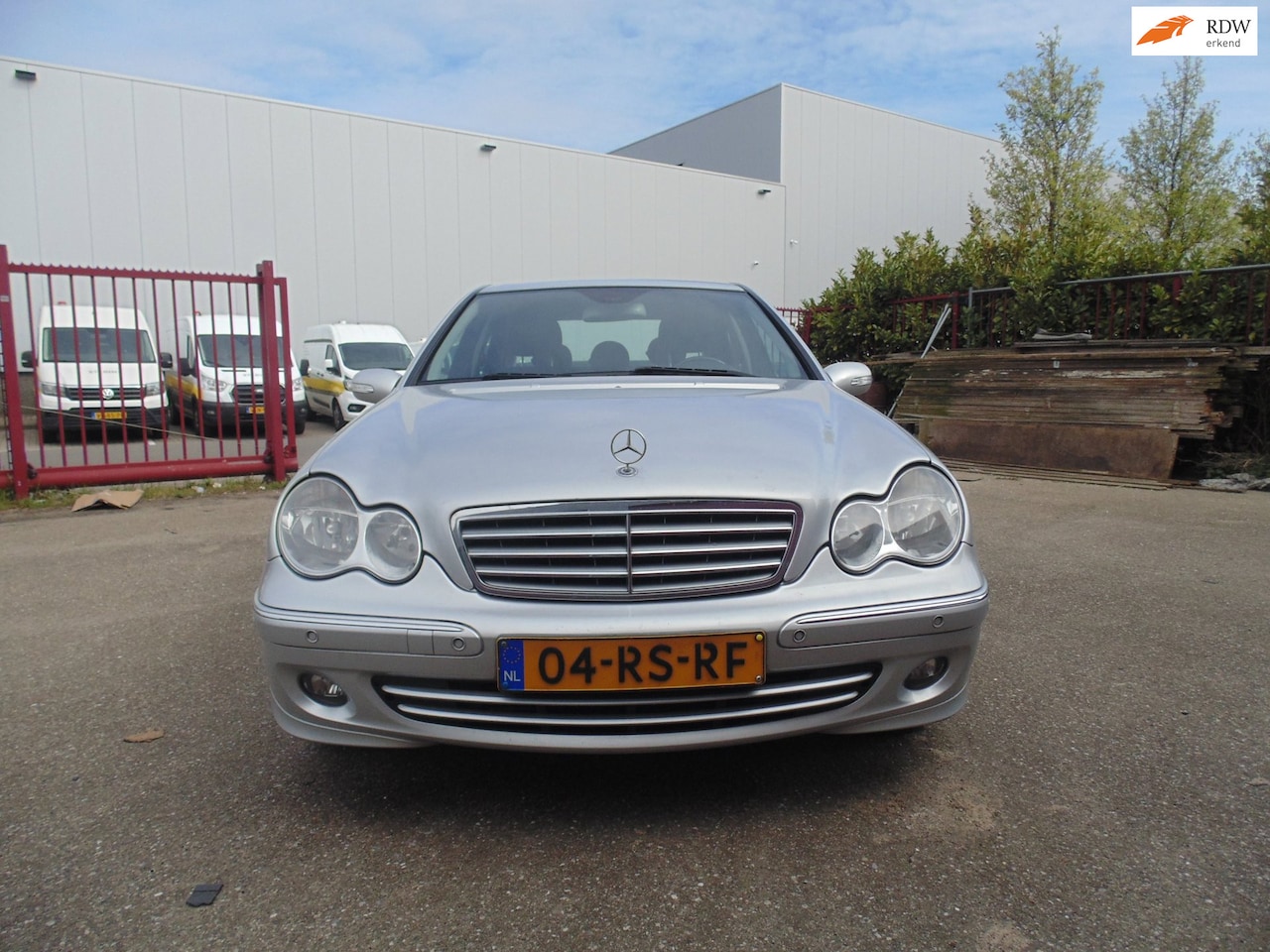 Mercedes-Benz C-klasse - 180 K. Elegance AUTOMAAT MET AIRCO 190000 KM - AutoWereld.nl