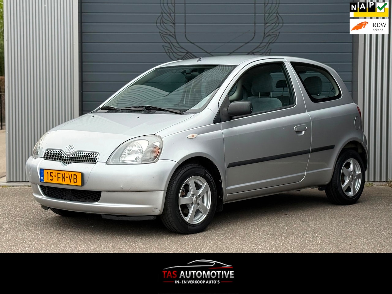 Toyota Yaris - 1.3-16V VVT-i Sol 2e EIG / AUTOMAAT / NAP - AutoWereld.nl