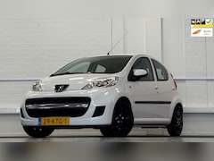 Peugeot 107 - 1.0i 12V XS Automaat Trekhaak Airco 56-Drs Mooi