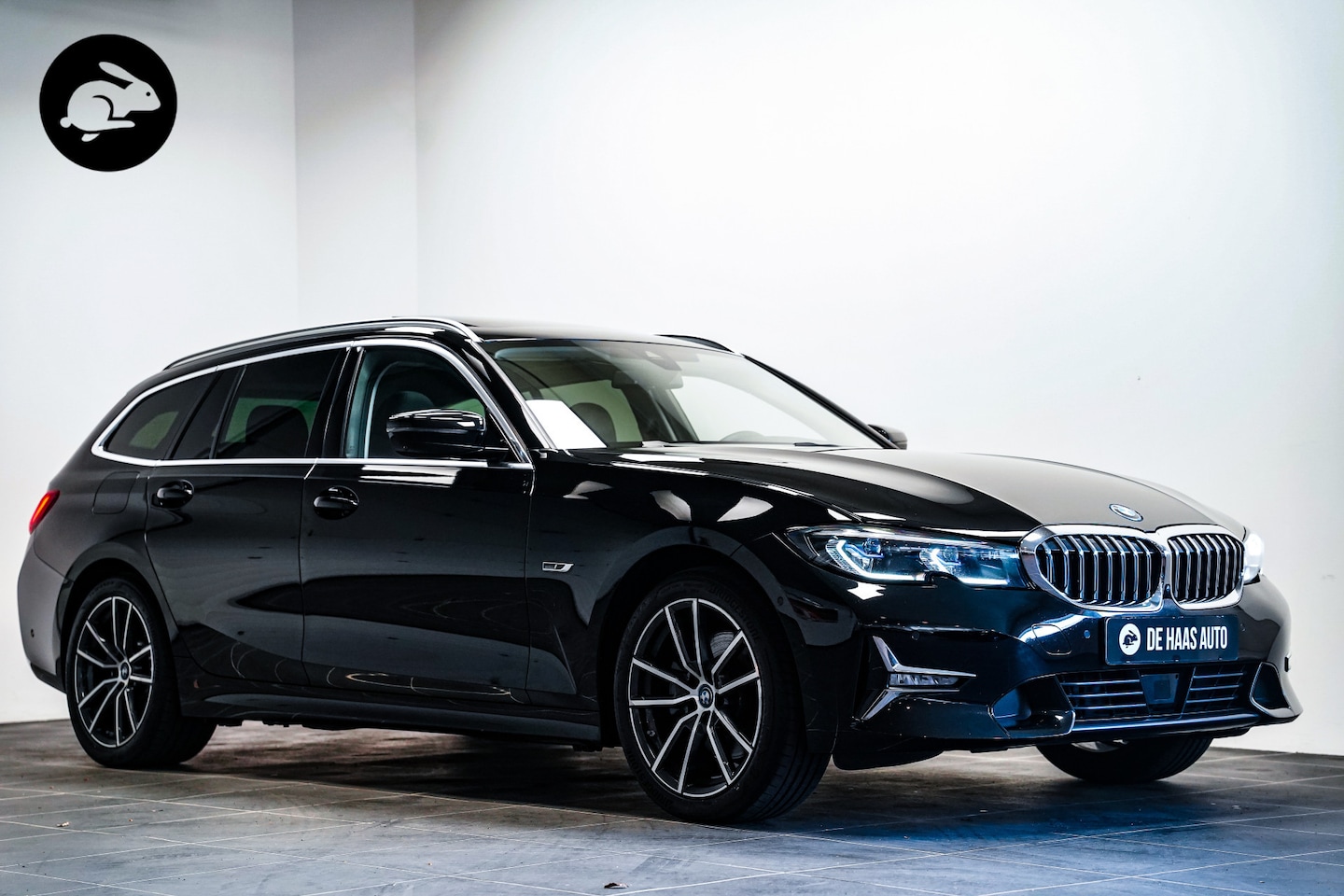 BMW 3-serie Touring - 320e Pano dak|Laser|Head up|Acc|Camera - AutoWereld.nl