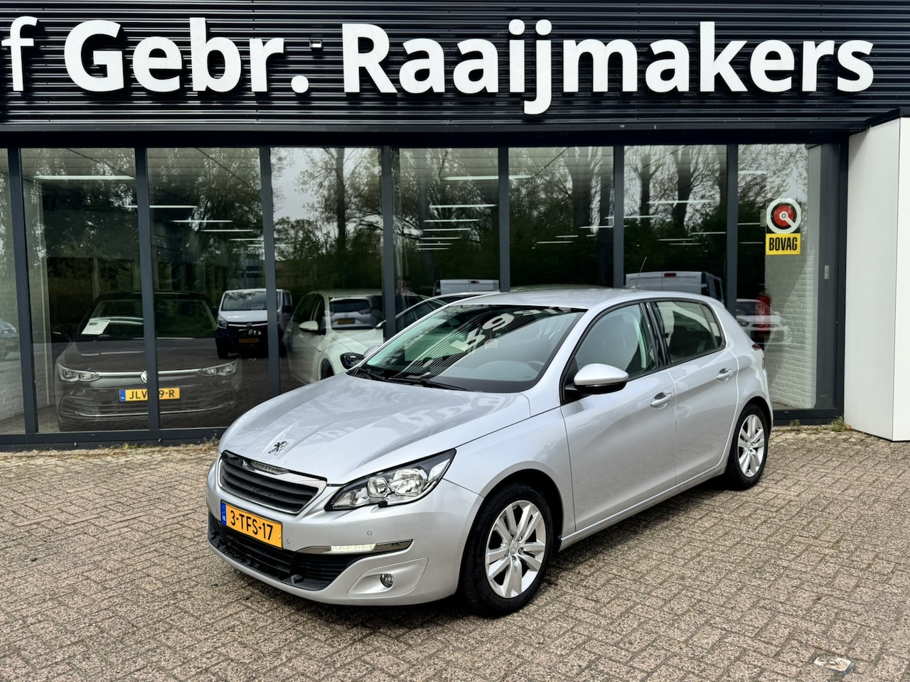Peugeot 308 - 1.2 VTi Active*Navigatie*ECC*EXPORT/EX.BPM* - AutoWereld.nl