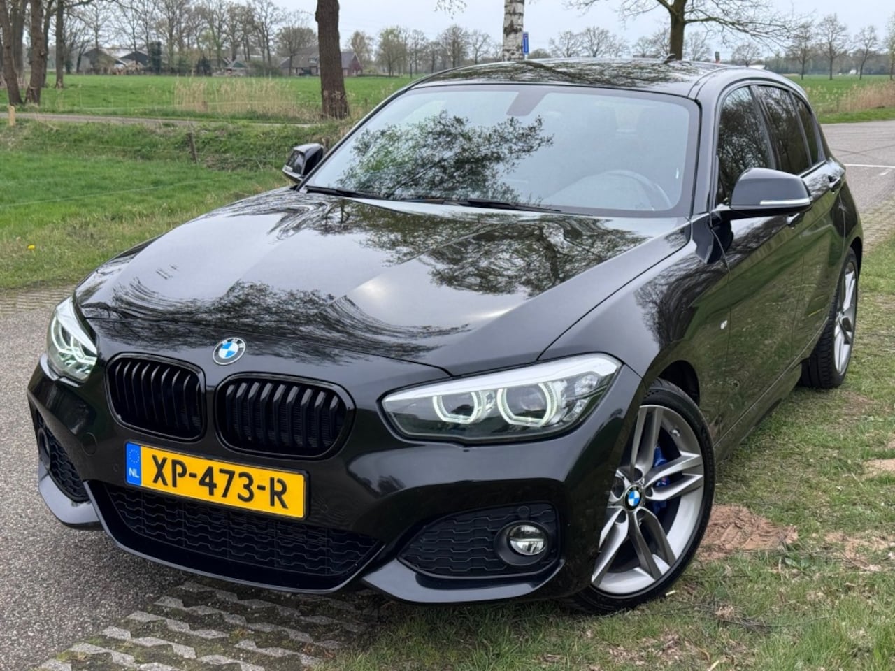 BMW 1-serie - 120 I EDITION M SPORT SHADOW / LEDER / 2019 - AutoWereld.nl