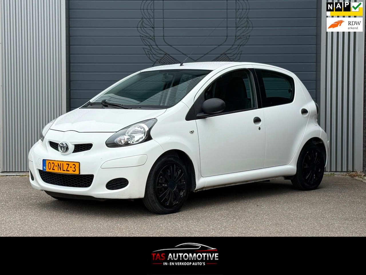 Toyota Aygo - 1.0-12V Access 5-deurs 2e EIG / AIRCO / NAP - AutoWereld.nl