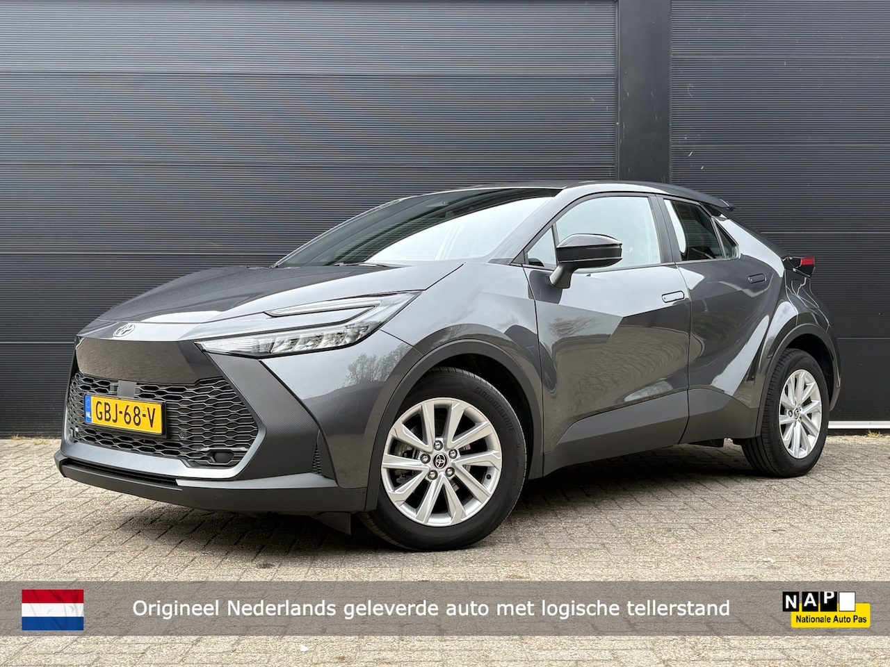 Toyota C-HR - 1.8 Hybrid 140 | NL-auto | Navigatie | Blindspot | Camera - AutoWereld.nl