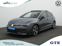 Volkswagen Golf - 1.5 eHybrid 272 pk GTE | Panoramadak | Trekhaak | Head-up display | 360 Camera | IQ Light