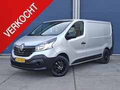 Renault Trafic - 1.6 dCi T27 L1H1 Générique AIRCO / CRUISE CONTROLE / NAVI / TREKHAAK / EURO 6 / MARGE AUTO