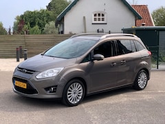 Ford Grand C-Max - GRAND C-MAX 1.0ECOBOOST 125 PK 7 PERSOONSMET NIEUWE MOTOR TITANIUM 7 PERSOONS