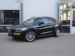 Alfa Romeo Stelvio - 2.0 T AWD SUPER/ORIG.NL/PAN.DAK/HARMANK./ AD.CRUISE/STOEL /STUURVERW./TREKHAAK