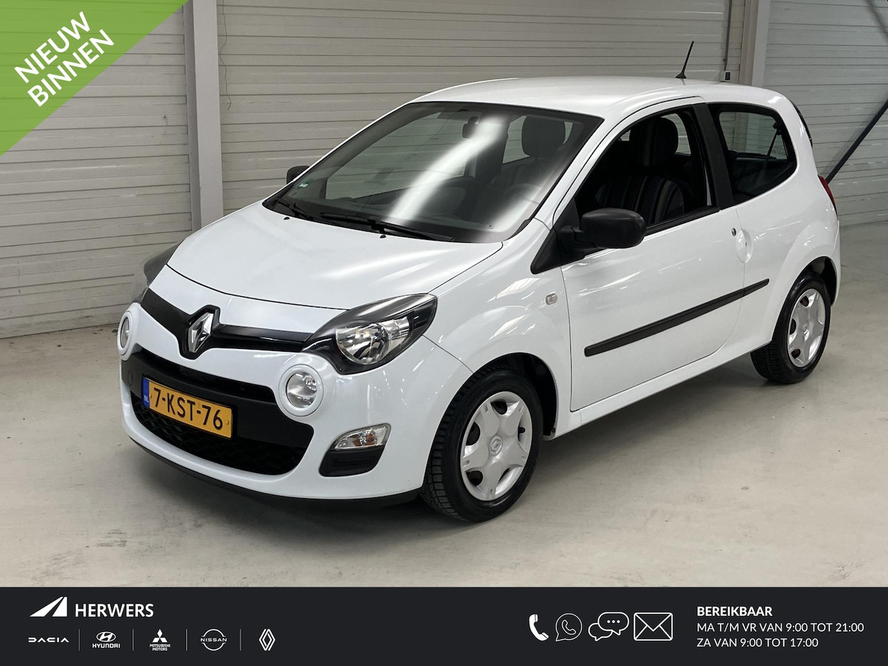 Renault Twingo - 1.2 16V Parisienne / Airconditioning / Stuurbekrachtiging - AutoWereld.nl