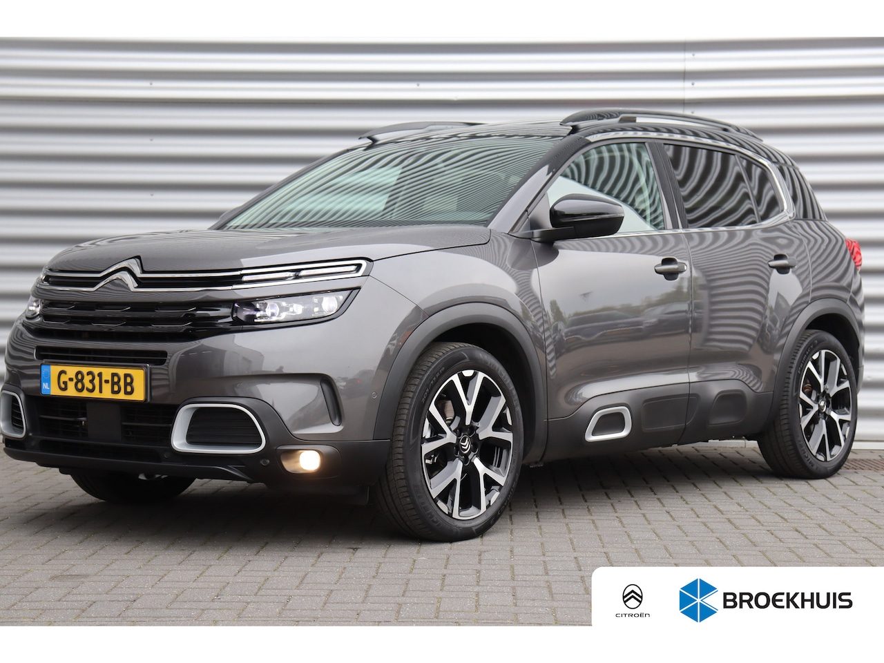 Citroën C5 Aircross - 1.6 PURETECH 180PK SHINE AUTOMAAT / NAVI / LEDER / CLIMA / FULL-LED / PDC / 19" LMV / CAME - AutoWereld.nl