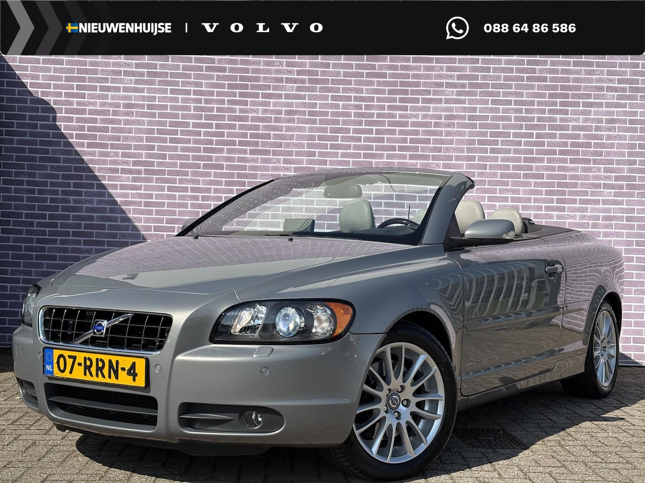 Volvo C70 Convertible - 2.4i Summum | 12 maanden BOVAG garantie | Stoelverwarming | Volvo dealer onderhouden | Ele - AutoWereld.nl