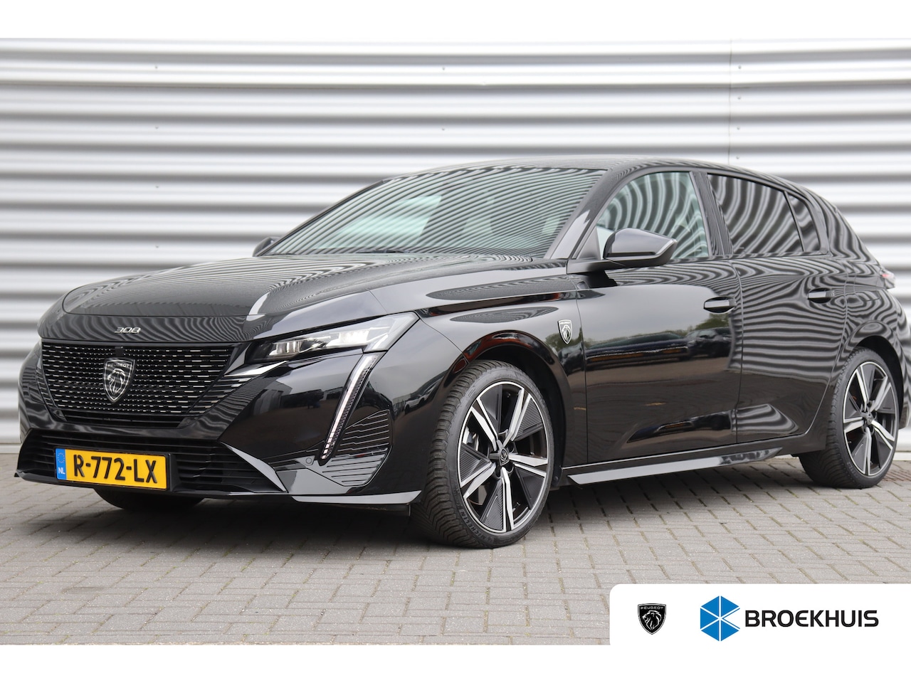 Peugeot 308 - 1.6 HYBRID 225PK GT PACK AUTOMAAT / NAVI / LEDER / CLIMA / PDC / 18" LMV / CAMERA / KEYLES - AutoWereld.nl