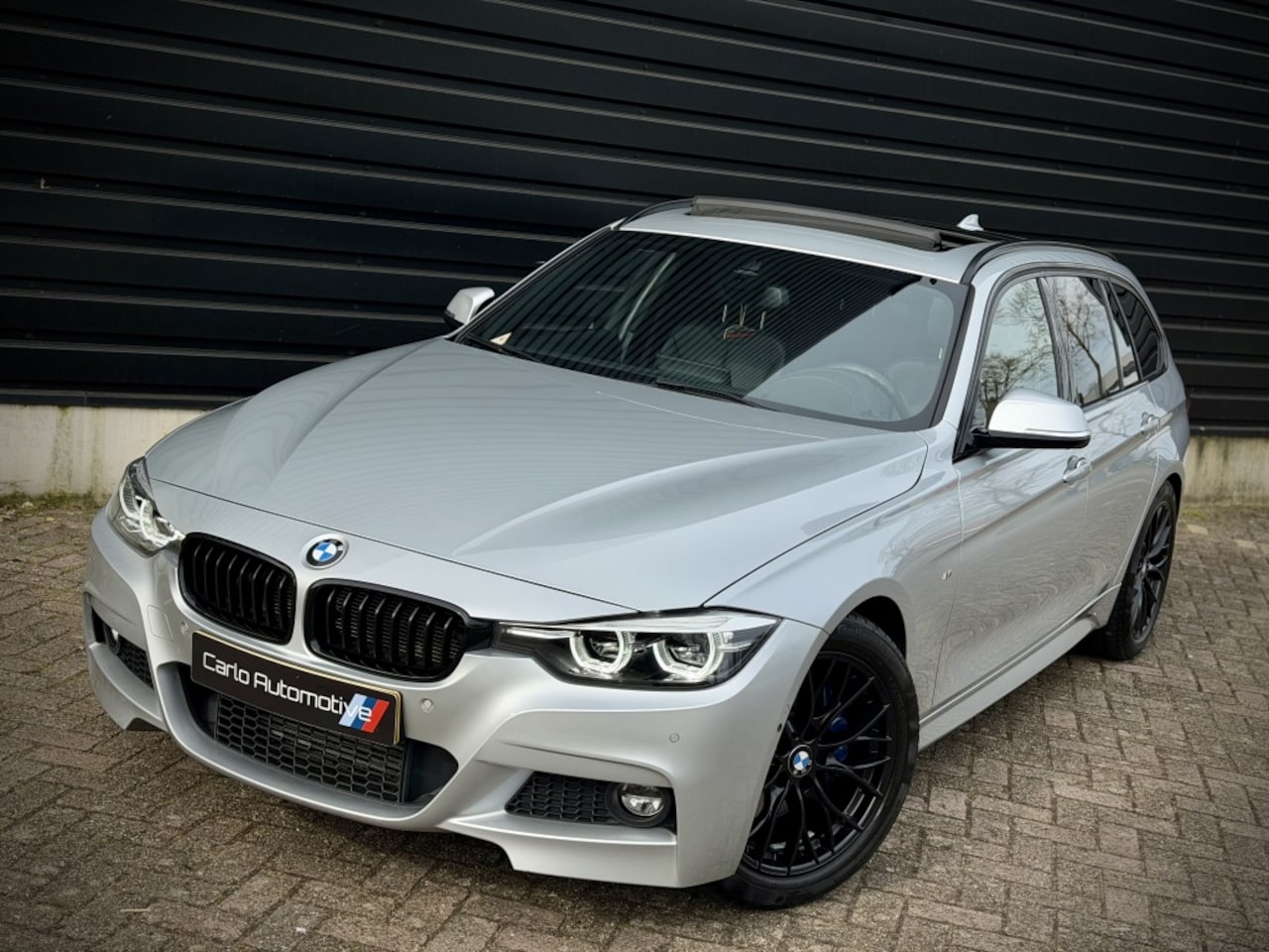 BMW 3-serie Touring - 318i M-SPORT PANO|VIRTUAL|HUD|360|HK|MEMORY|LANE VOL! - AutoWereld.nl