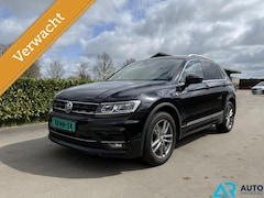 Volkswagen Tiguan - 2.0 TDI * R-Line * 4x4 * Grijs kenteken