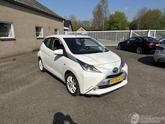 Toyota Aygo - 1.0 VVT-i x-pure