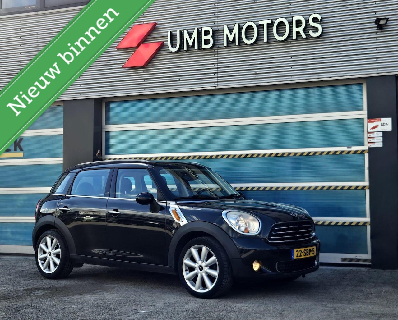 MINI Countryman - 1.6 Cooper Clima Pano Stoelverwarming - AutoWereld.nl