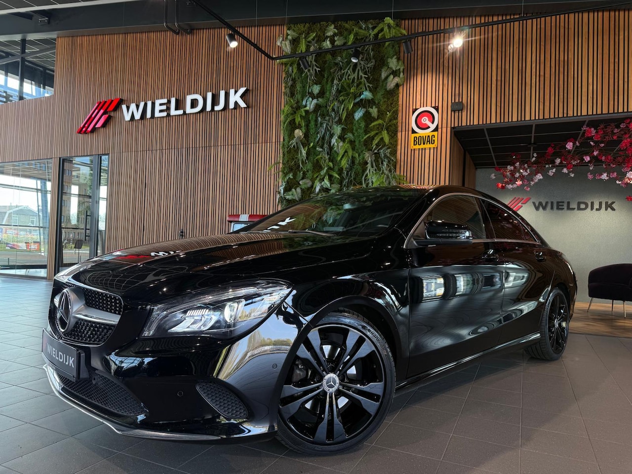 Mercedes-Benz CLA-Klasse - 180 Business Solution AMG 180 Business Solution AMG - AutoWereld.nl