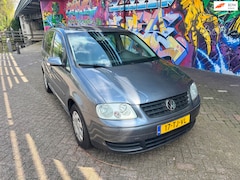 Volkswagen Touran - 1.6-16V FSI Optive I AIRCO elektrische ramen auto rijd heerlijk bouwjaar 2006 stereo ketti