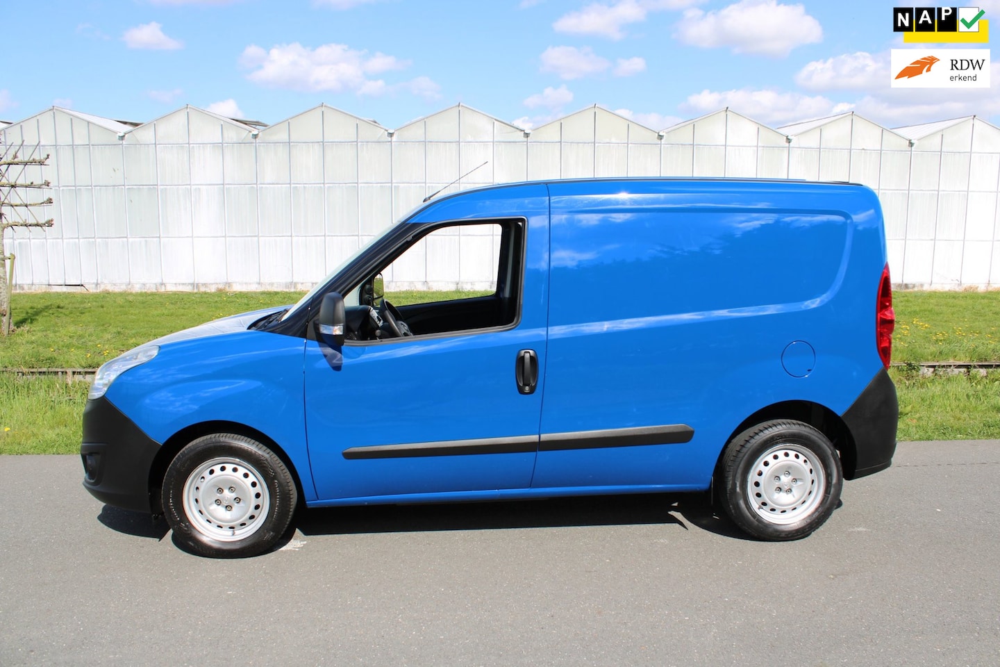 Opel Combo - 1.3 CDTi L1H1 Edition Euro 6 met Airco 1e Eigenaar - AutoWereld.nl