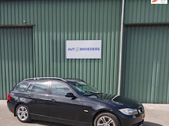 BMW 3-serie Touring - 318i Business Line INRUIL AUTO - ZO MEENEMEN - AUTOMAAT