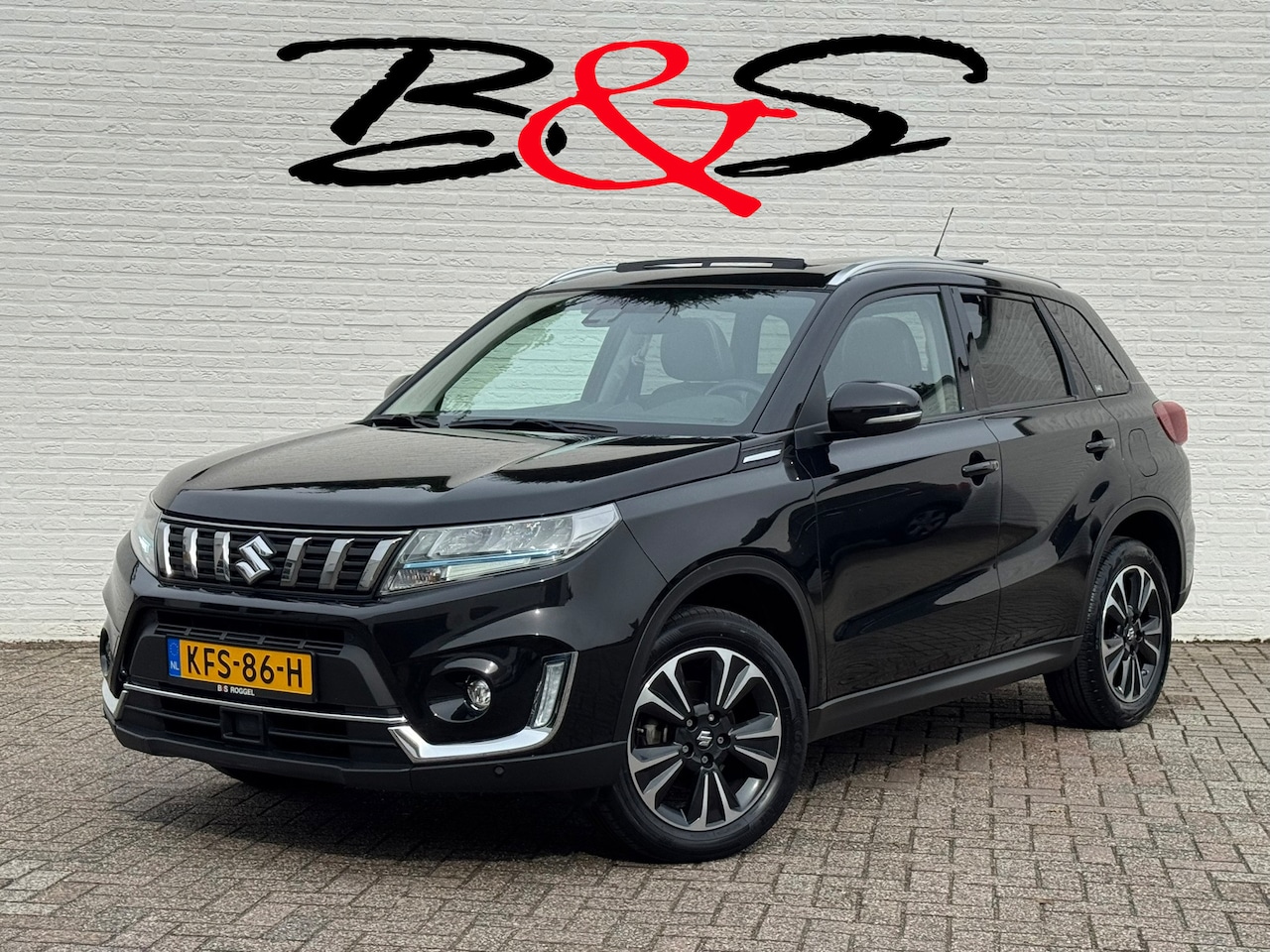 Suzuki Vitara - 1.5 Hybrid Automaat Full led Panorama Clima Dab+ Carplay Camera Trekhaak Keyless - AutoWereld.nl