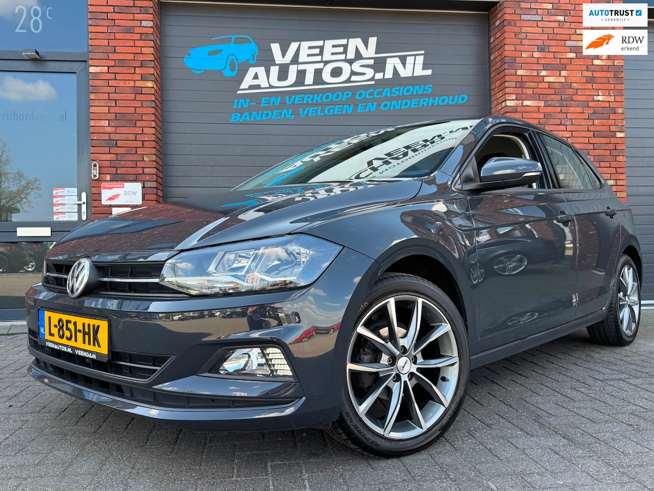 Volkswagen Polo - 1.0 TSI Comfortline Business Led 17 inch Netjes - AutoWereld.nl