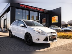 Ford Focus - 1.6 EcoBoost Titanium, Xenon, 182pk, Cruise, Black Pack, Trekhaak