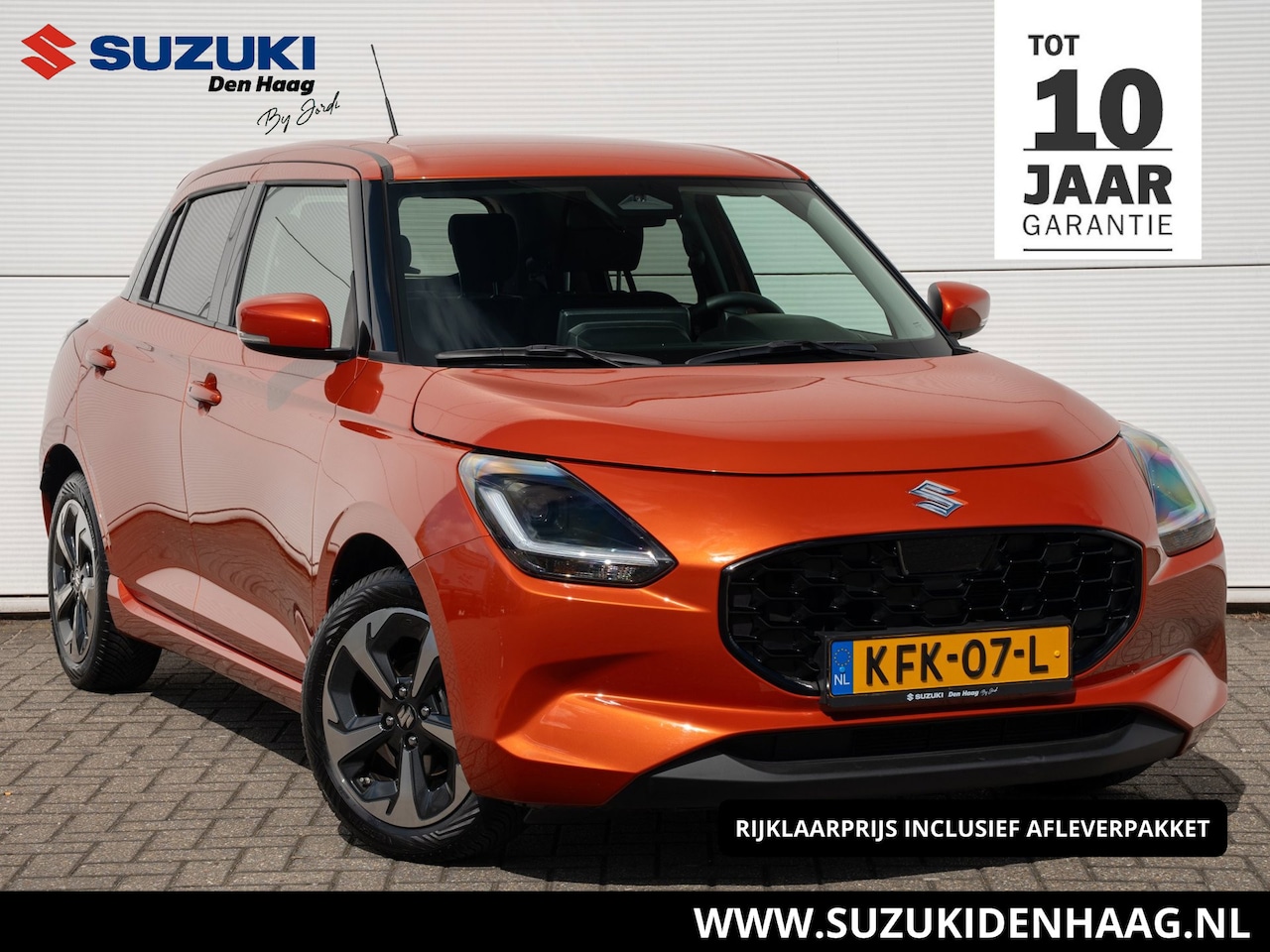 Suzuki Swift - 1.2 Style Hybrid Automaat|All seasonband| Apple/Andriod Carplay|Adapt. cruise|Climacontrol - AutoWereld.nl