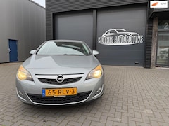 Opel Astra - 1.4 Turbo Sport