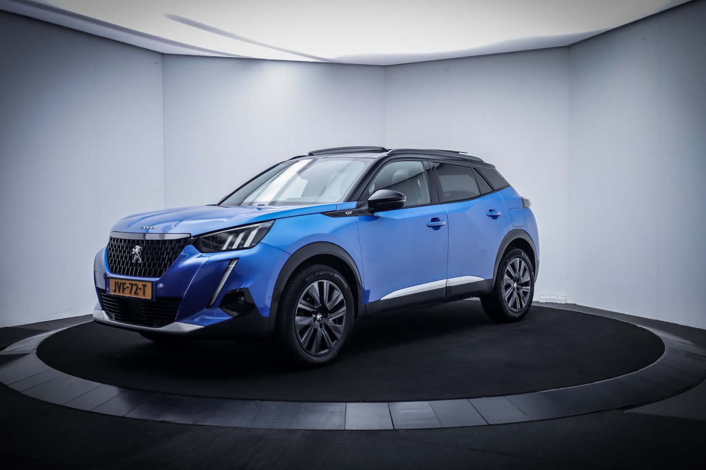 Peugeot 2008 - 1.2T Aut. GT-Pack PANO | FULL LED | 360 CAM | RUITVERW | STOELVERW | BLINDSPOT | DAB | CAR - AutoWereld.nl