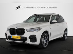 BMW X5 - xDrive45e M Sport Panoramadak Keyless Trekhaak 360 Camera
